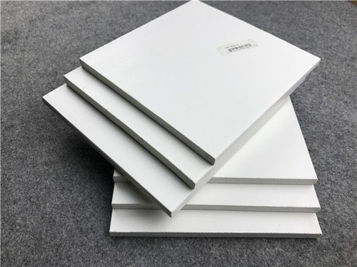Het laatste nieuws van het bedrijf over Verschil tussen PVC en loodvrij PVC
