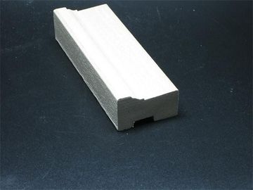 Goede prijs Decoratieve Stevige Houten Plastic Samengestelde pvc-Baksteen Gewaagde Uitgedreven Profielen online