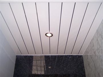 Goede prijs De verouderende Comités van het Plafondtegels van weerstands Witte pvc voor het Ziekenhuis, School online