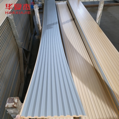 WPC-wandpaneel voor buiten Laminated WPC-paneel Woongebouw decoratie