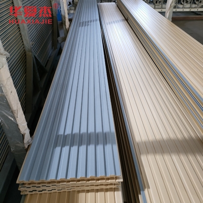 WPC-wandpaneel voor buiten Laminated WPC-paneel Woongebouw decoratie