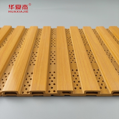 Nieuw ontwerp Fluted Wpc Wandpaneel Perforated Wpc Panel Voor Wand Decoratie