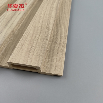 Anti-krassen Natuur Hout Wpc Wandpaneel Buiten decoratie Gelamineerd Wpc Paneel Fluted Board