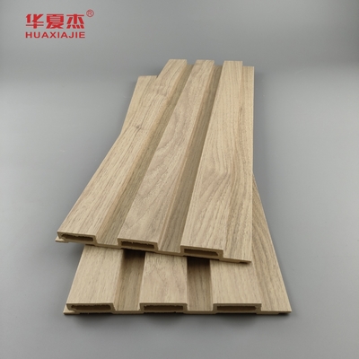 Anti-krassen Natuur Hout Wpc Wandpaneel Buiten decoratie Gelamineerd Wpc Paneel Fluted Board