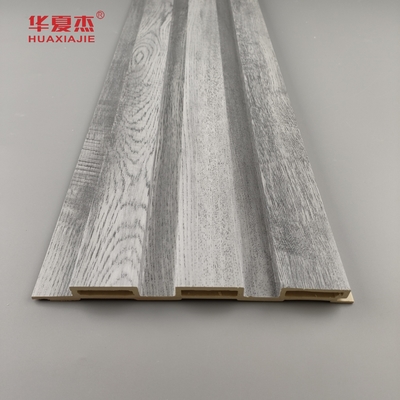 Groothandel Grijze houten ontwerp Fluted Wpc-paneel Wanddecoratie voor thuis Luxe Wpc-wandpaneel