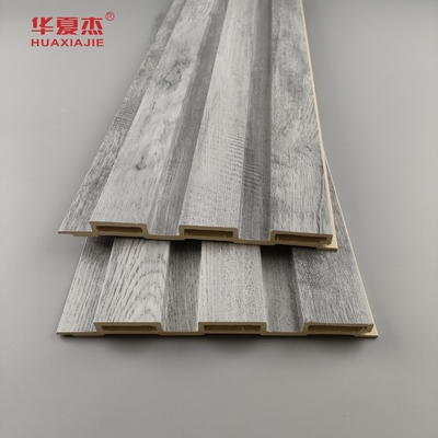 Groothandel Grijze houten ontwerp Fluted Wpc-paneel Wanddecoratie voor thuis Luxe Wpc-wandpaneel