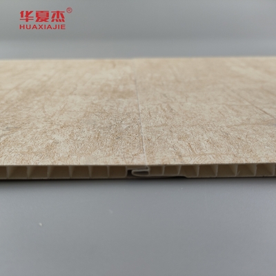 Fabrieksprijs warm stempelen pvc wandpaneel wpc pvc plafondpaneel bamboe patroon voor interieurversiering