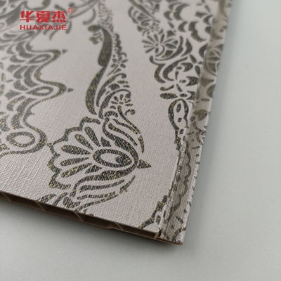 Luxe design PVC wandpaneel gelamineerd met 60% PVC-inhoud Anti-scratch PVC-dekorpaneel voor de muur
