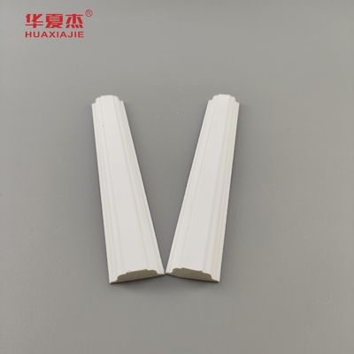 Moderne ontwerp scheiding trim wit vinyl 12 'pvc vorm 22x6mm pvc schuim trim en profiel