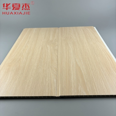 Moderne design eiken kleur pvc wandpaneel u-vormig pvc interieurpaneel vochtbestendige bouwmateriaal
