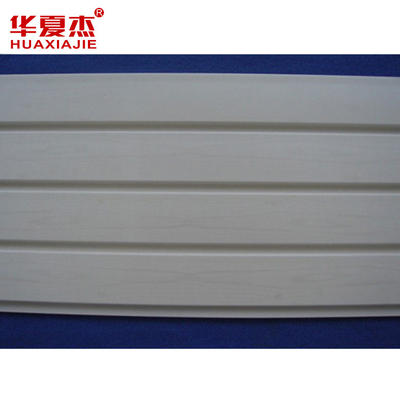 300mm x 17mm PVC Slatwall Panels De perfecte pasvorm voor slagweerstand en garage muur organisatie