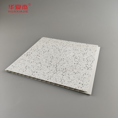 Gemakkelijk te installeren PVC-plafondpanelen Vochtbestendig aangeboden in vierkante rand / verborgen rand / V-groove rand