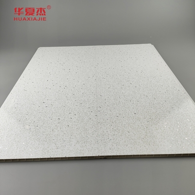 2.64 kg/m2 PVC plafondpaneel Vochtbestendig 304mm Schrambestendig