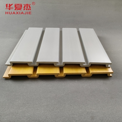 300 mm x 17 mm PVC Slatwall panelen met aangepaste lengte en uitstekende slagweerstand