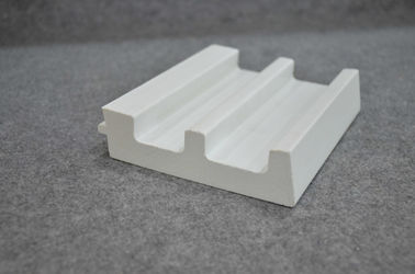 Goede prijs Plastic Vinyl Witte van het de Versieringsafgietsel van pvc van de Vensterdeur de Vensterbankprofielen Vriendschappelijke Eco online