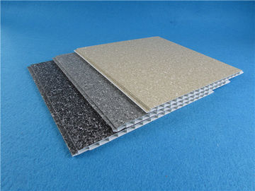 Goede prijs Heet Gestempeld Waterdicht de Muurcomités van pvc/Plafondcomité 250 * 5mm 25 Jaar Waarborg online