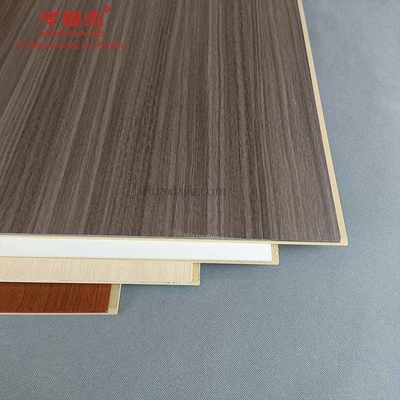 Houten Wpc-Muurcomité Binnenland op hoog niveau 2800*600*9mm voor Decoratie