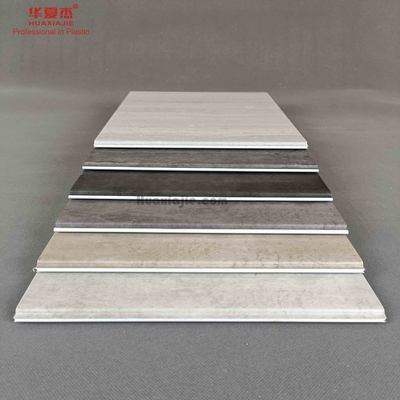 kwaliteit De Muurcomité Binnenlandse Plastic Decoratieve Heatproof van Woningbouwpvc Fabriek