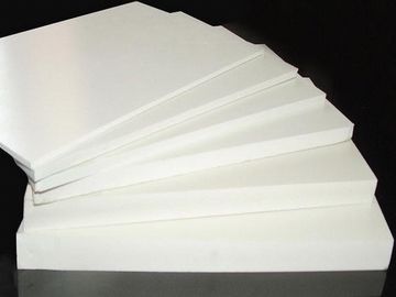 Goede prijs Hoog - van de het Schuimraad van dichtheidspvc van het het Schuimplasticblad de Vlakke Oppervlakte voor Decoratie online