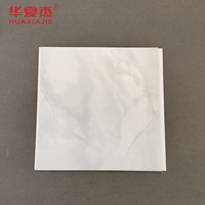 Goede prijs 250 mm x 5 mm PVC-plafondpanelen met transferdruk / lamineringsoppervlaktebehandeling online