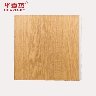Inrichtingsmateriaal PVC Wandpanelen Houtgraan PVC Plafondpanelen