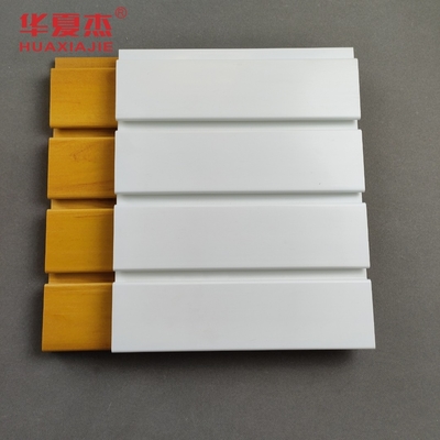 Goede prijs Hoge duurzaamheid pvc-slatwall in aangepaste lengtes van 4ft en 8ft online