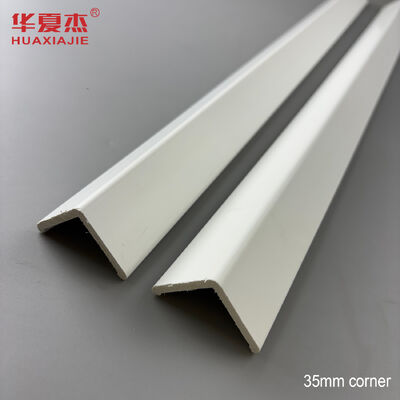 Kwaliteit Witte pvc hoek 35 mm pvc gietwerk waterdicht en duurzaam voor binnenversiering Fabriek