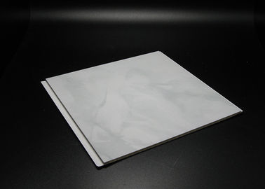 Goede prijs Met elkaar verbindende Waterdichte pvc-Plafondtegels die voor Hotel, 5mm Dikte drukken online
