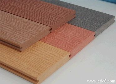 Goede prijs De gekleurde Houten Plastic Samengestelde Bevloering van Wpc Decking voor Openlucht Ruimte 140 * 25mm online